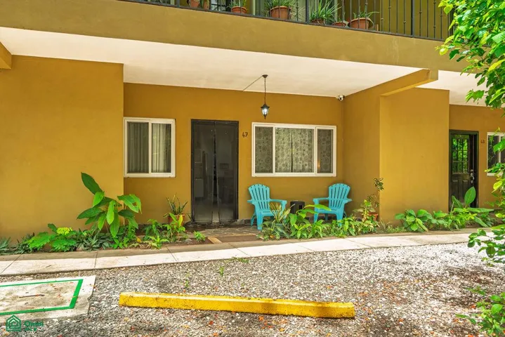 Easy Access Ground-Level Condo