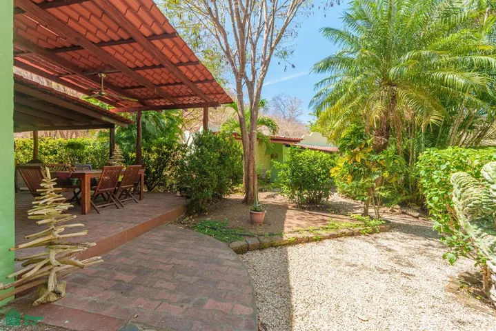 Cash-flowing real estate near Liberia Airport Costa Rica