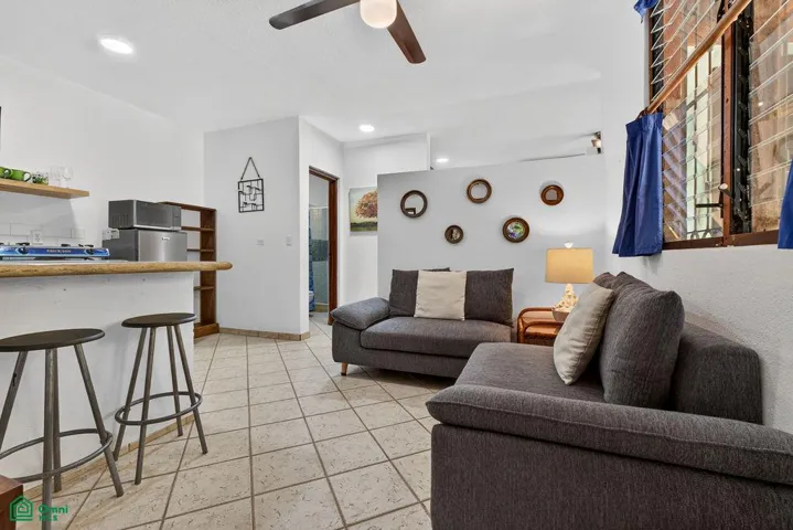 Costa Rica income-producing real estate near ocean