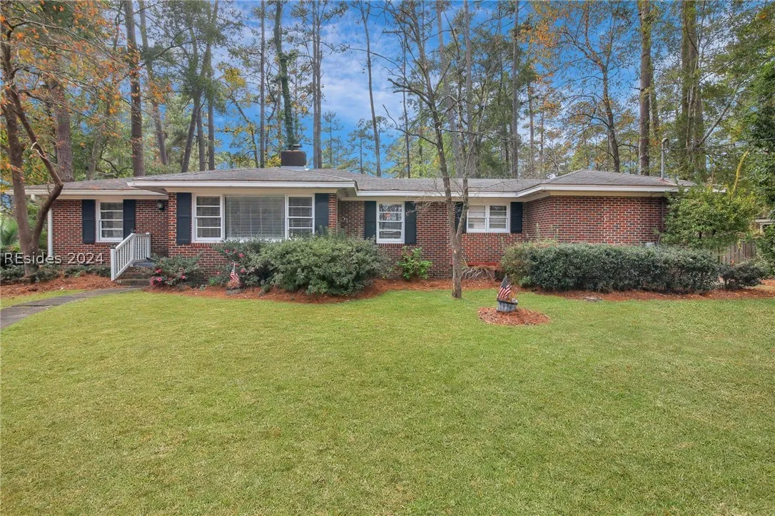 101 Highland Street Varnville SC 29944