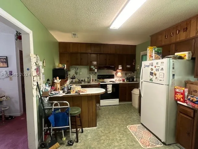  - Photo 19