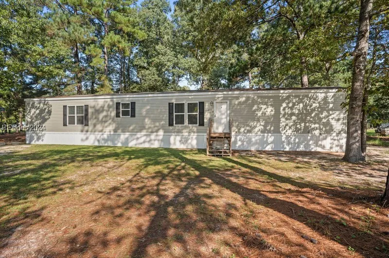 222 Belfast Street Cottageville SC 29435