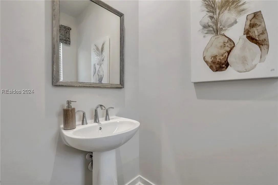 122 Lockwood Drive, Bluffton, SC 29909, 447904 - Photo 5