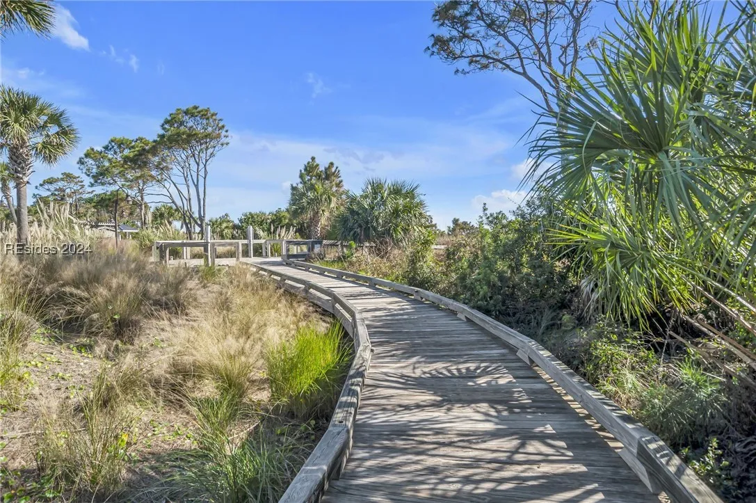  - Photo 31