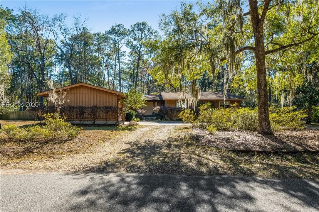 59 Francis Marion Circle, Beaufort, SC 29907, 449856 - Photo 3