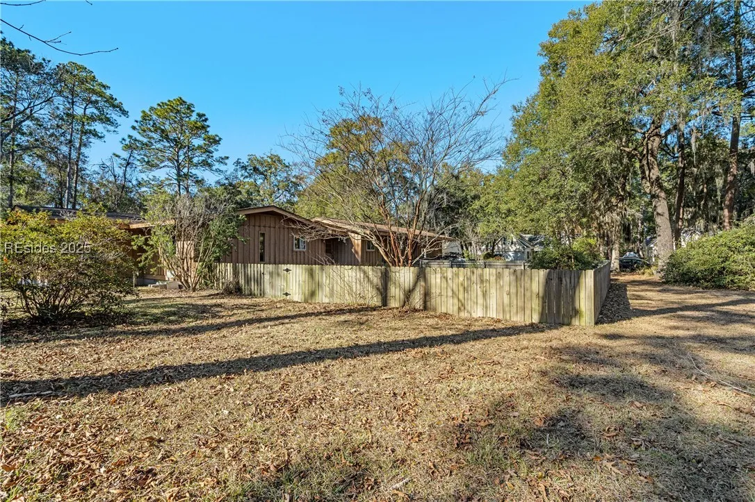 59 Francis Marion Circle, Beaufort, SC 29907, 449856 - Photo 4