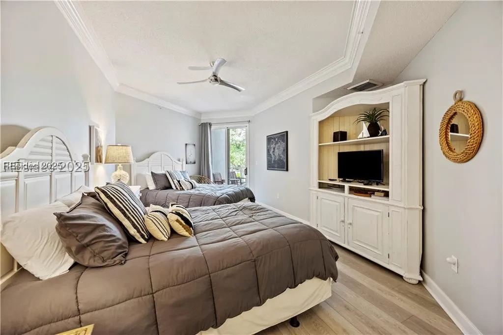  - Photo 55