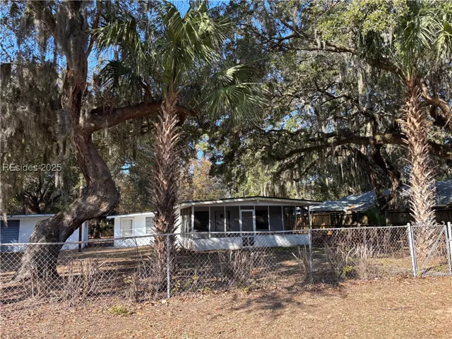 18 Gibson Drive, Hilton Head Island, SC 29926, 450431