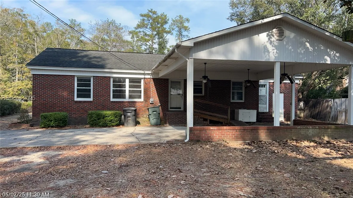 409 Dowling Avenue Walterboro SC 29488