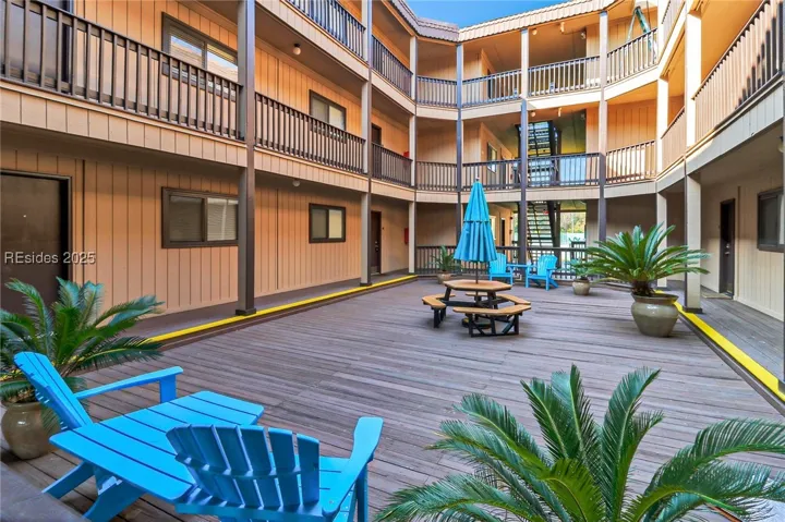 40 Folly Field Road, # E20, Hilton Head Island, SC 29928, 451389