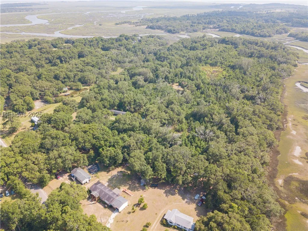 66 Tombee Road St Helena Island SC 29920