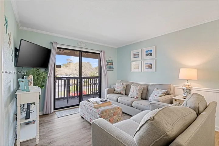 40 Folly Field Road, # E14, Hilton Head Island, SC 29928, 452405