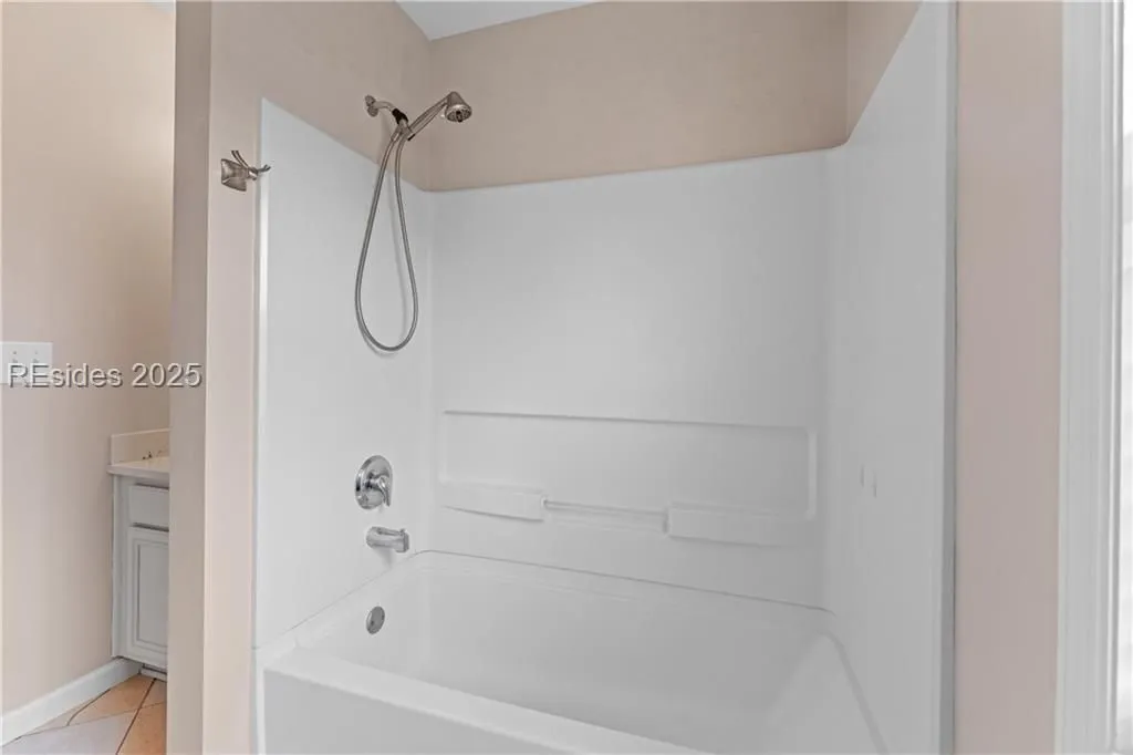  - Photo 26