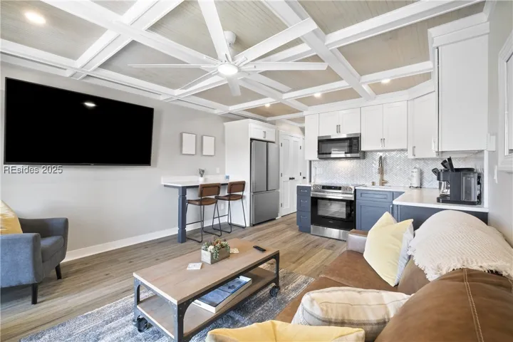 40 Folly Field Road, # B209, Hilton Head Island, SC 29928, 453196