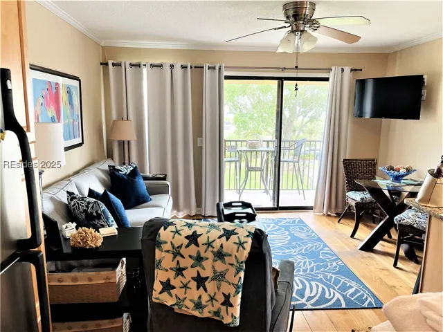 40 Folly Field Road, # C232, Hilton Head Island, SC 29928, 453850