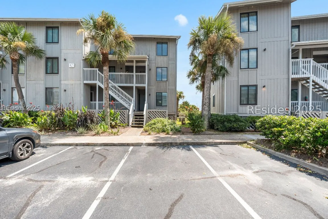 6 Cedar Reef Drive St Helena Island SC 29920 C201