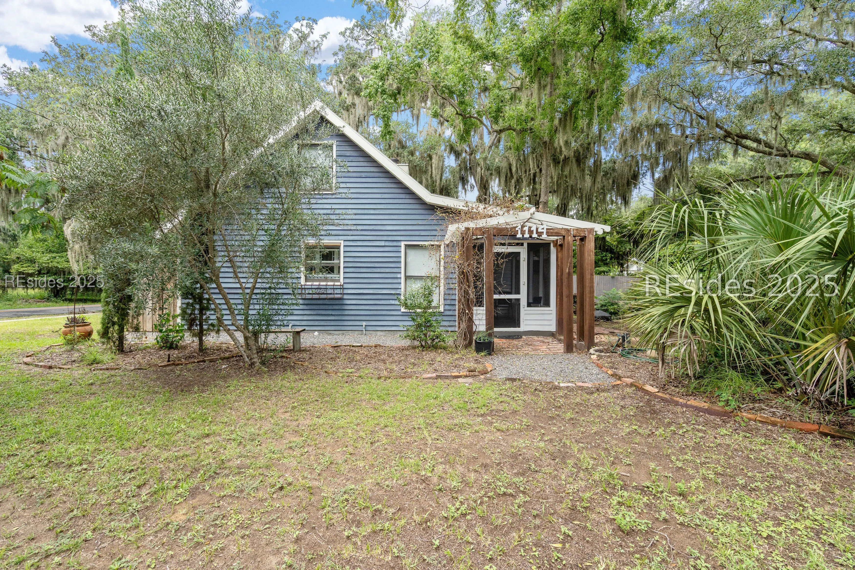 1114 12th Street Port Royal SC 29935