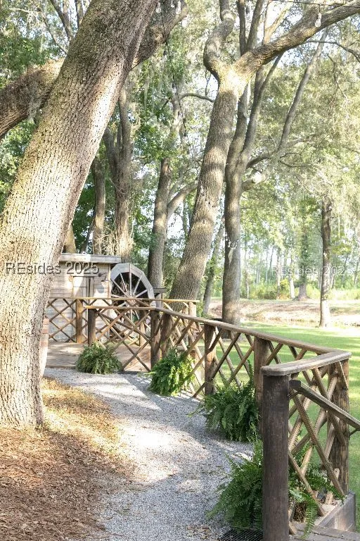  - Photo 36