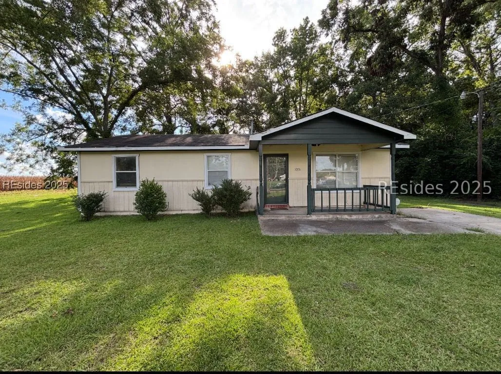 1076 Aiken Avenue Fairfax SC 29827