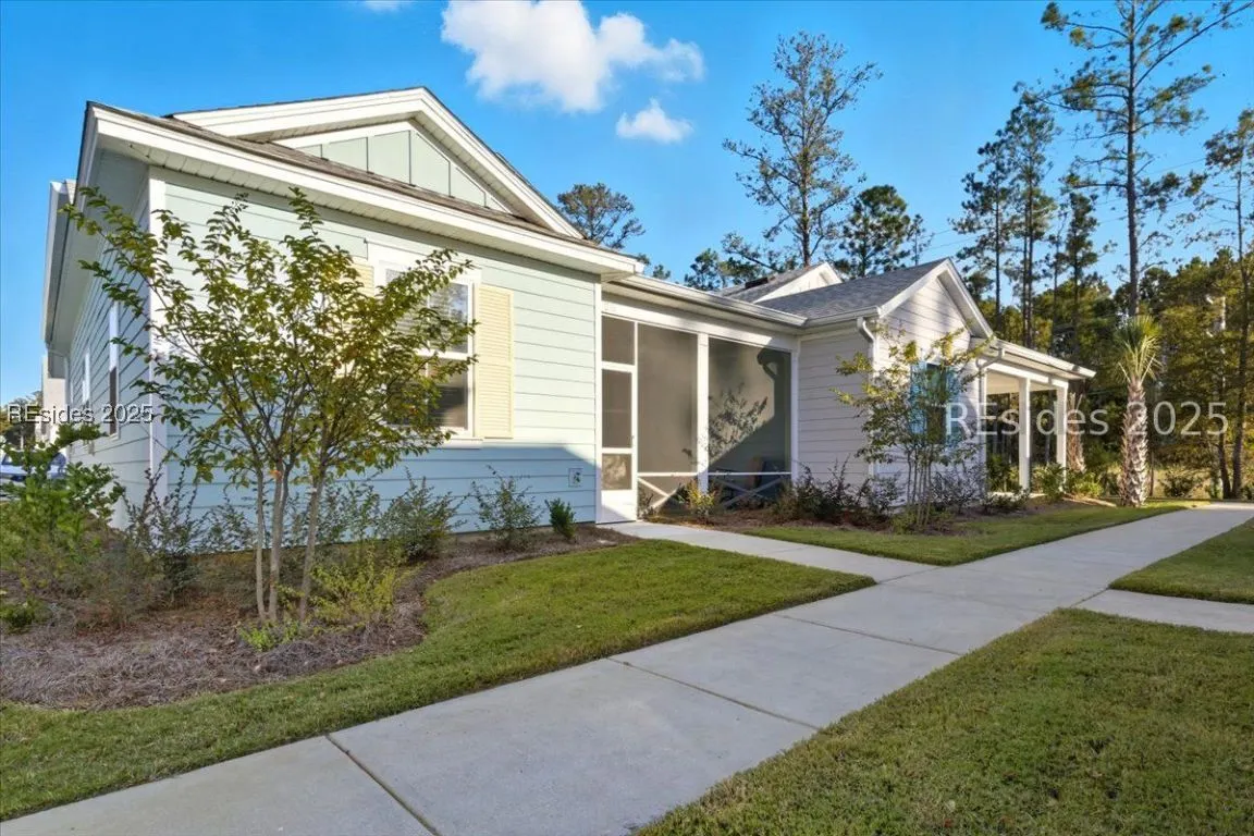 215 Tropics Avenue Hardeeville SC 29927