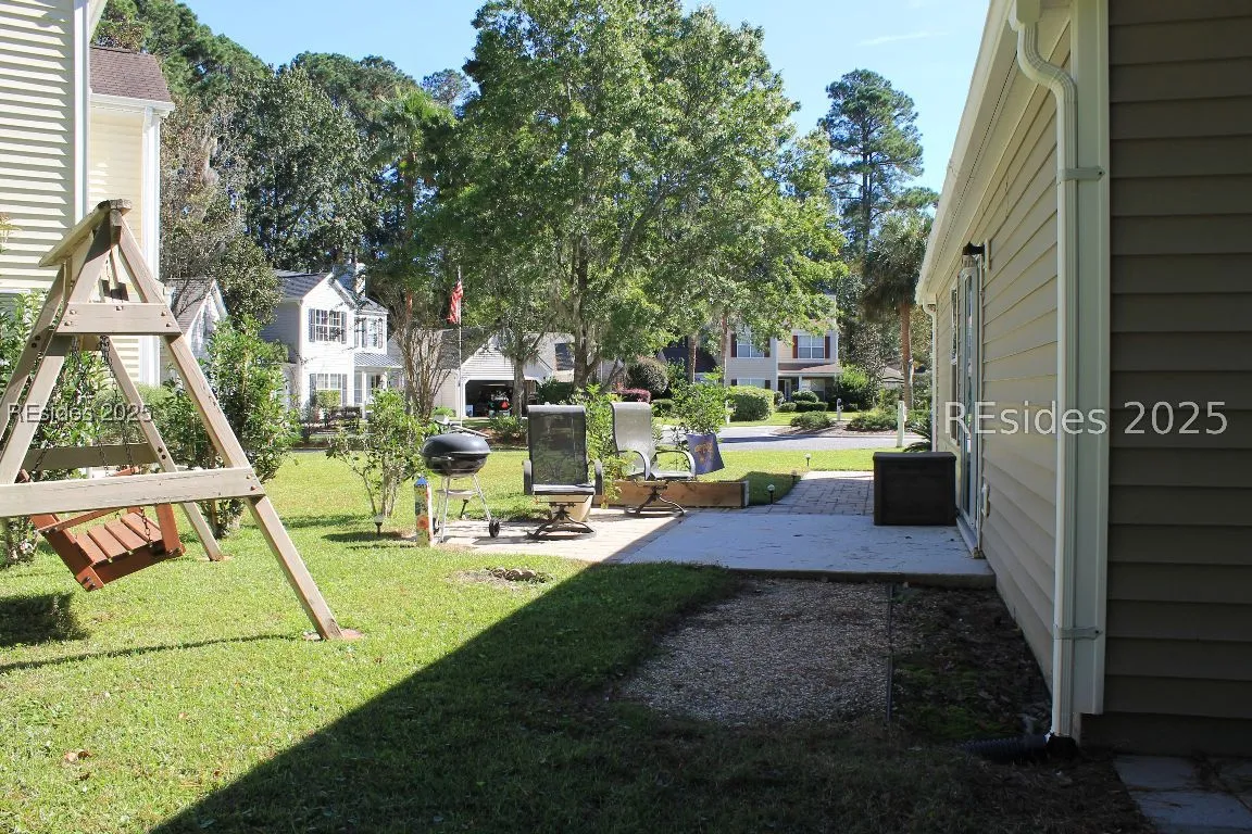  - Photo 21