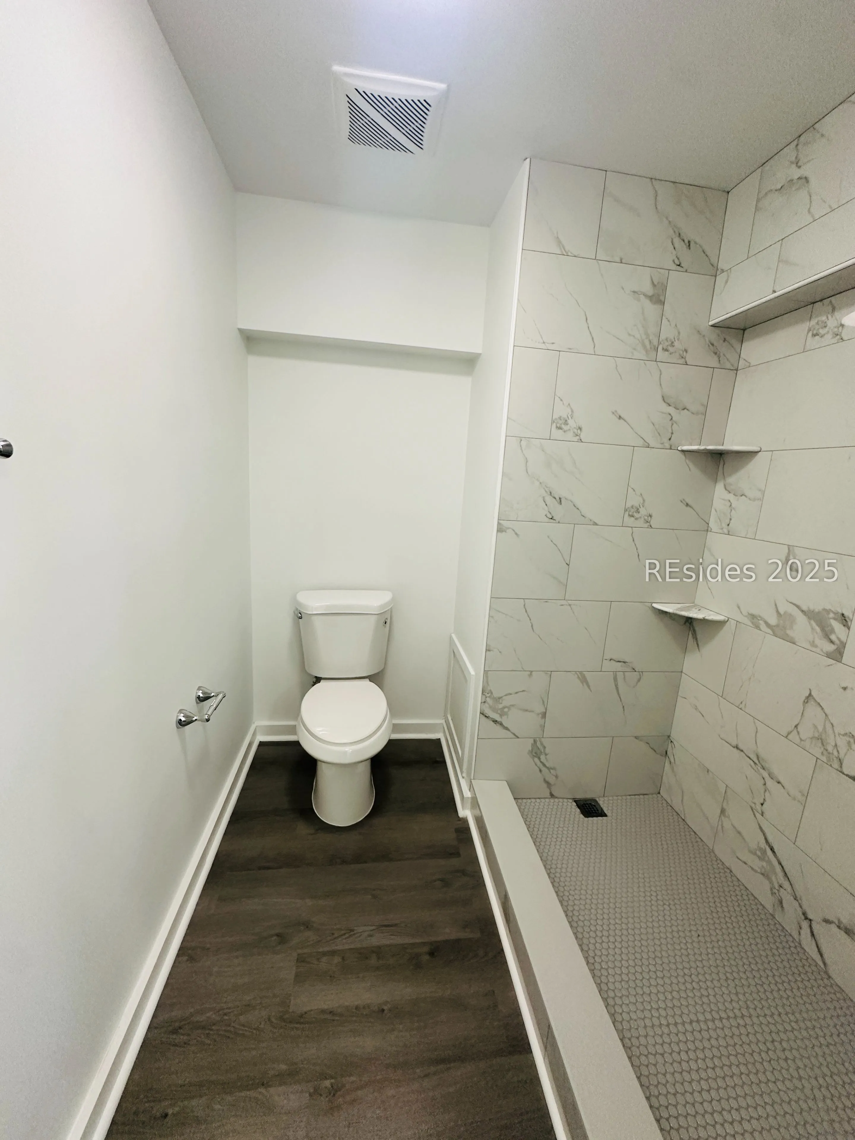  - Photo 22