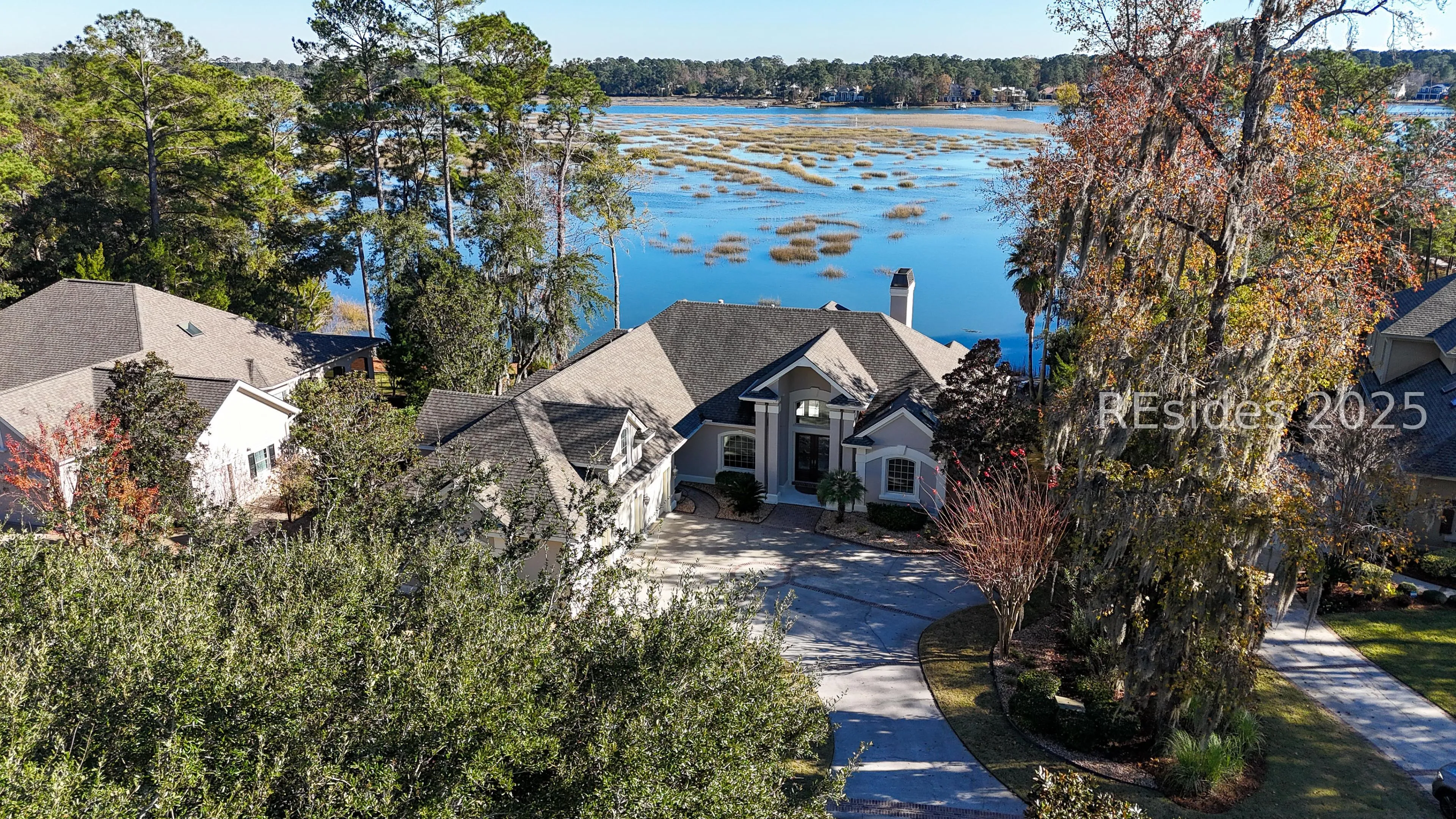  - Photo 4