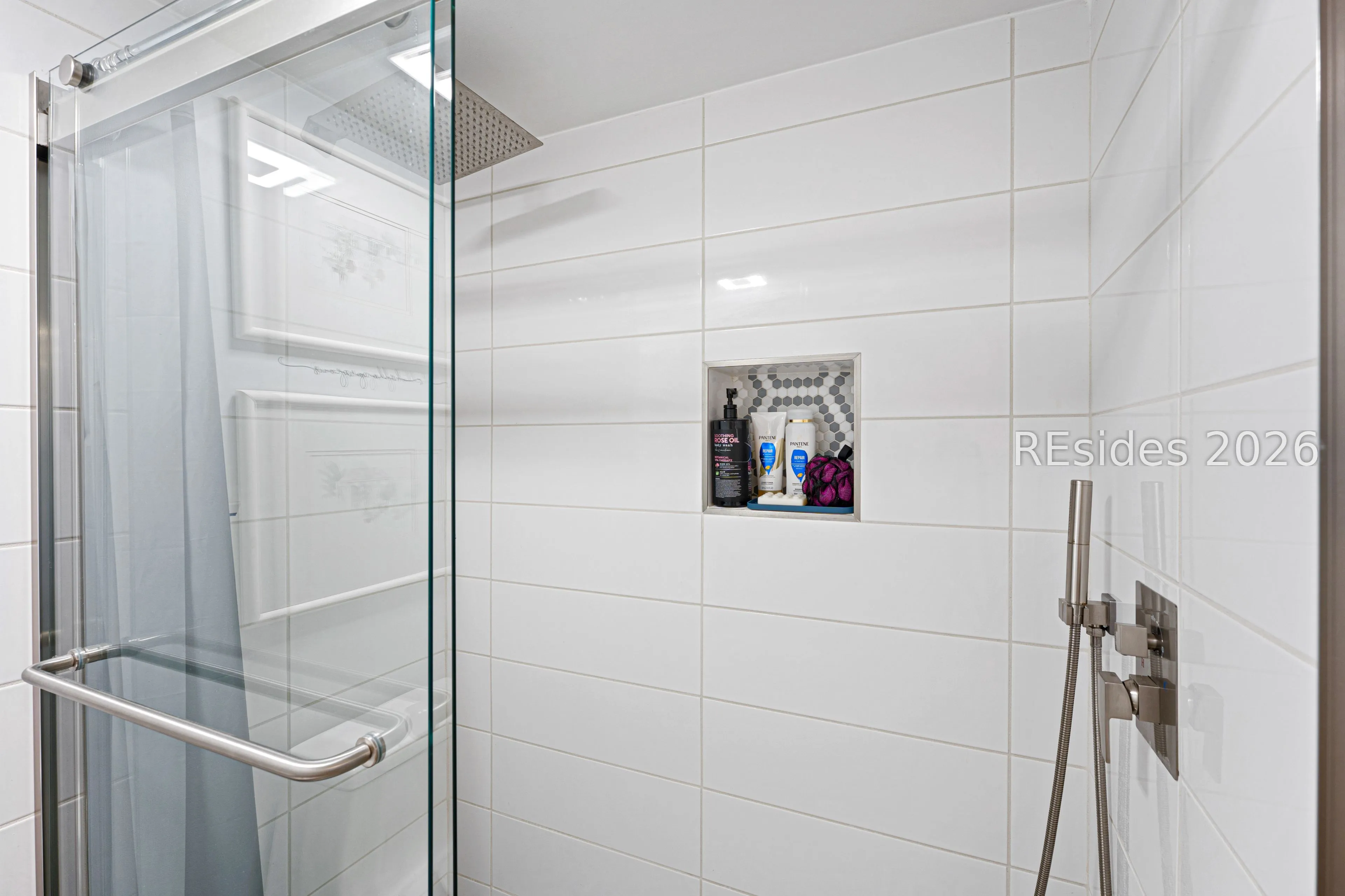  - Photo 43
