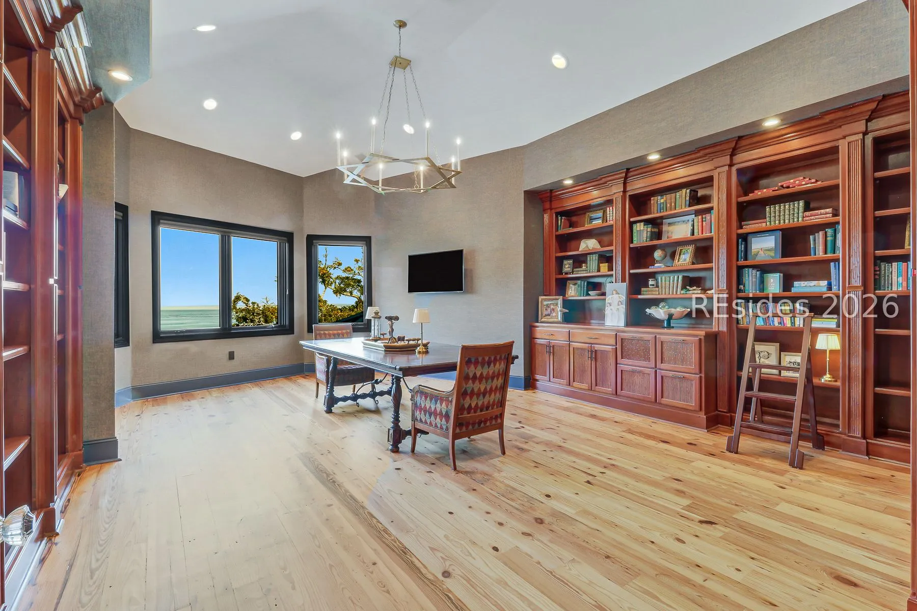  - Photo 54