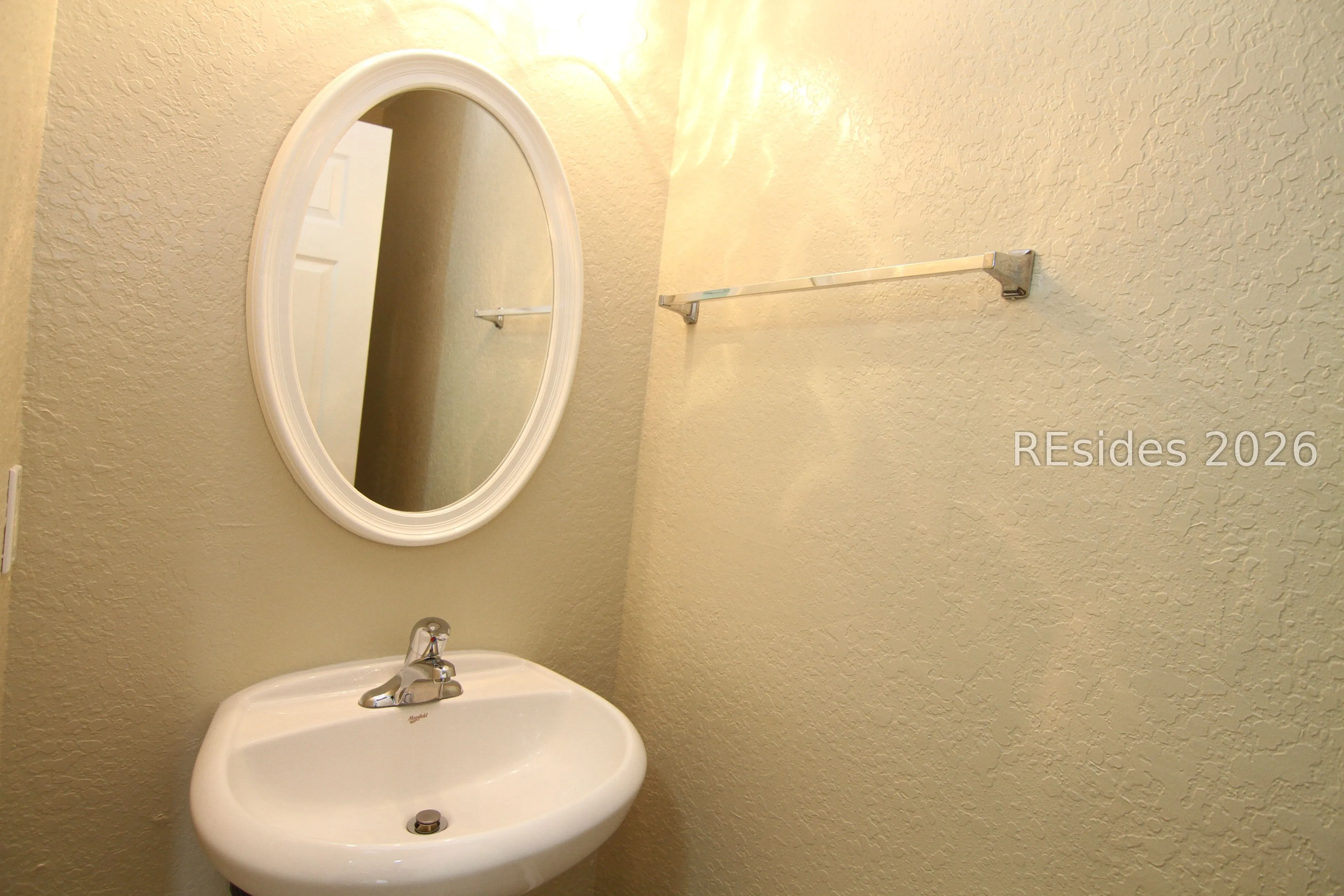  - Photo 6
