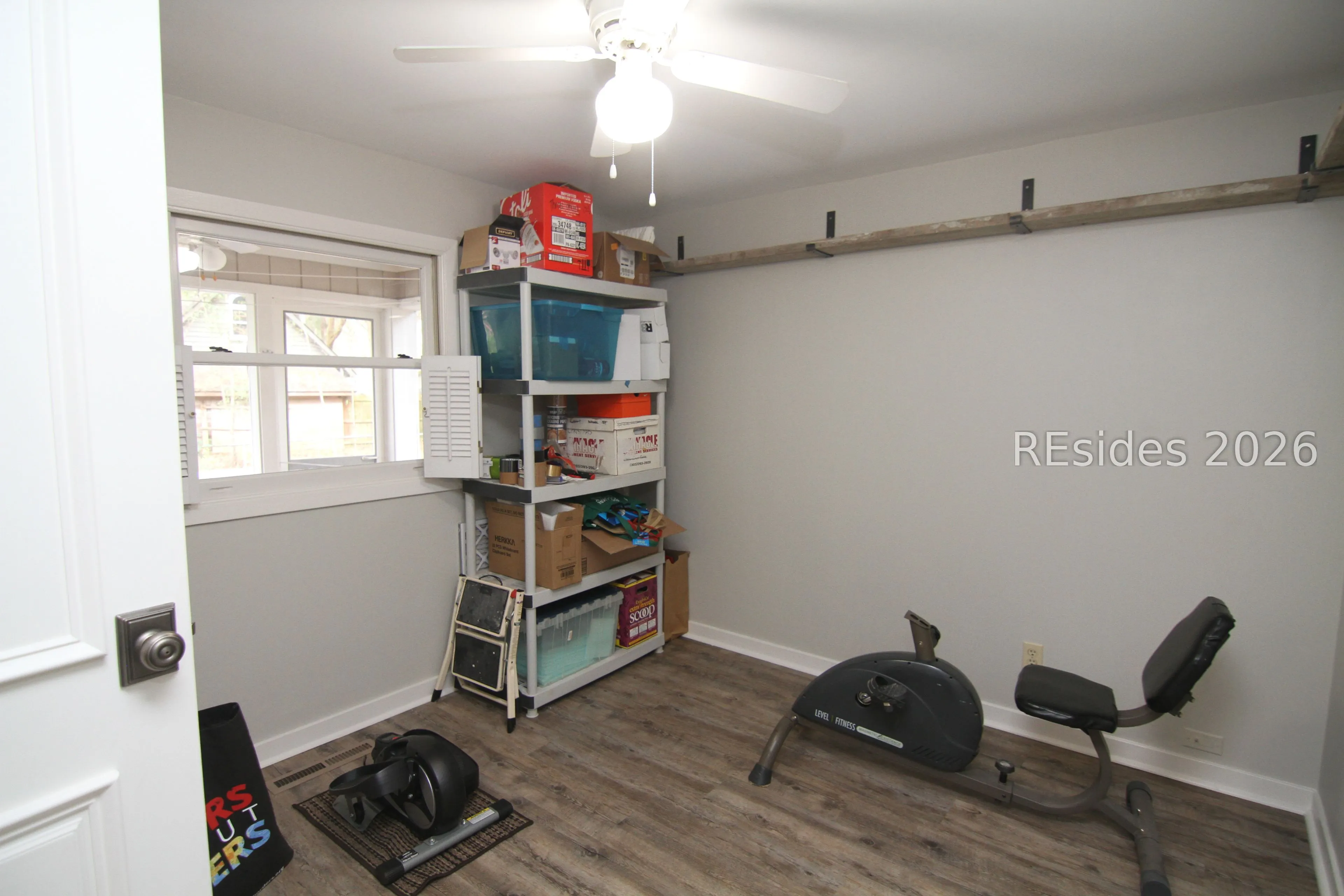  - Photo 25