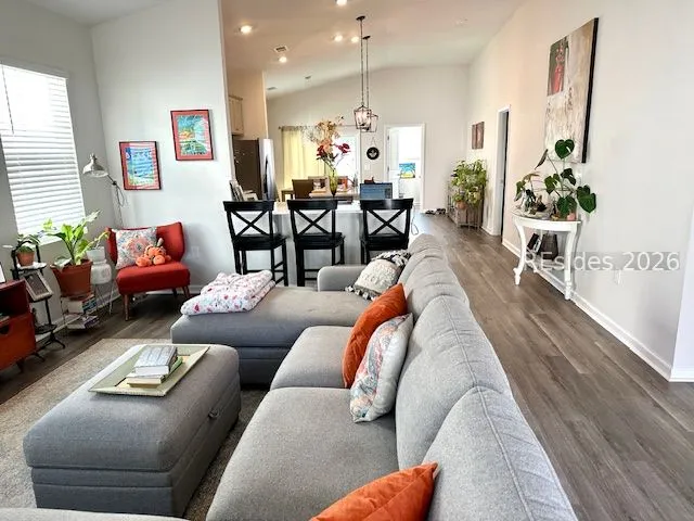  - Photo 3