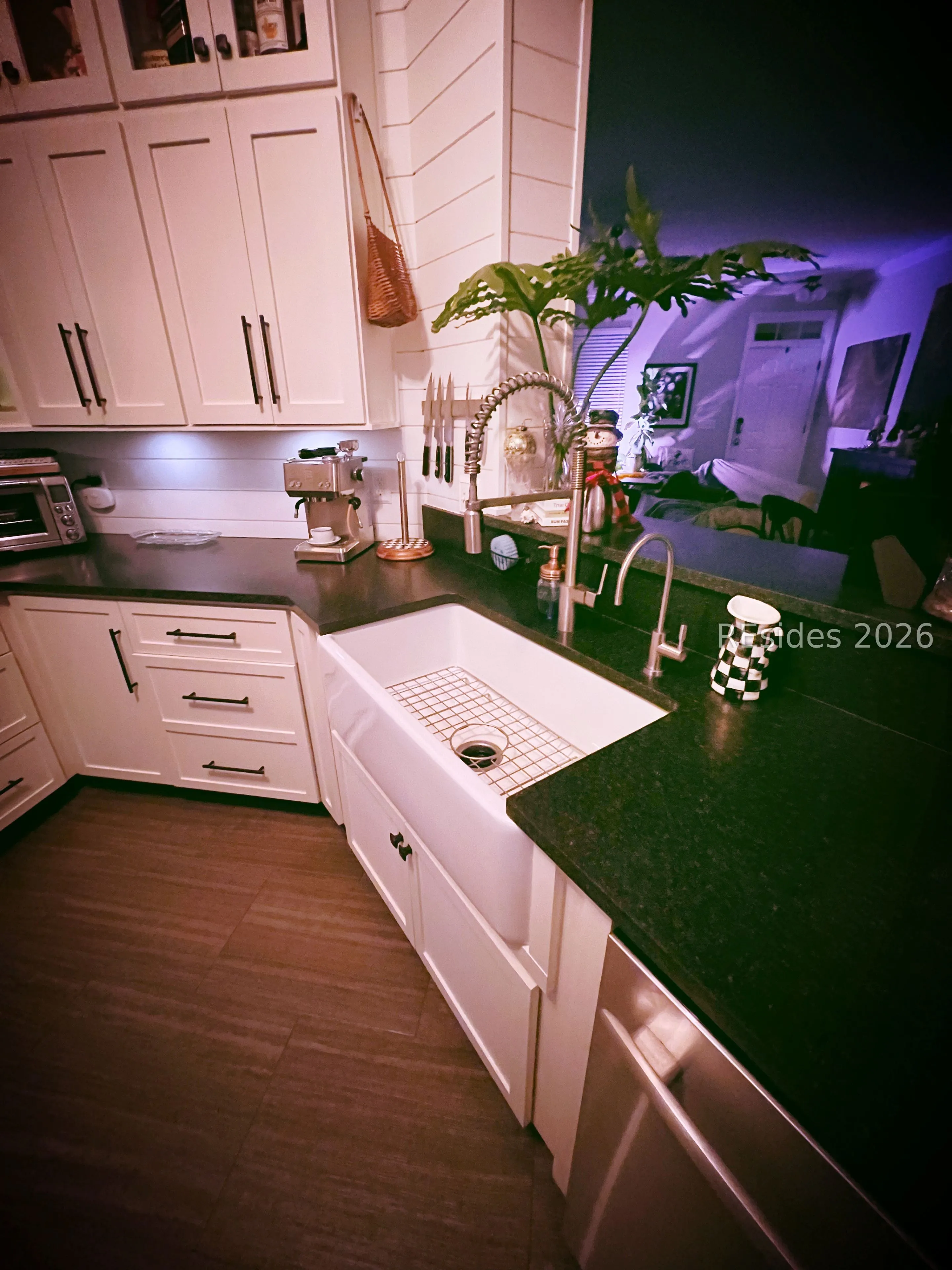  - Photo 40