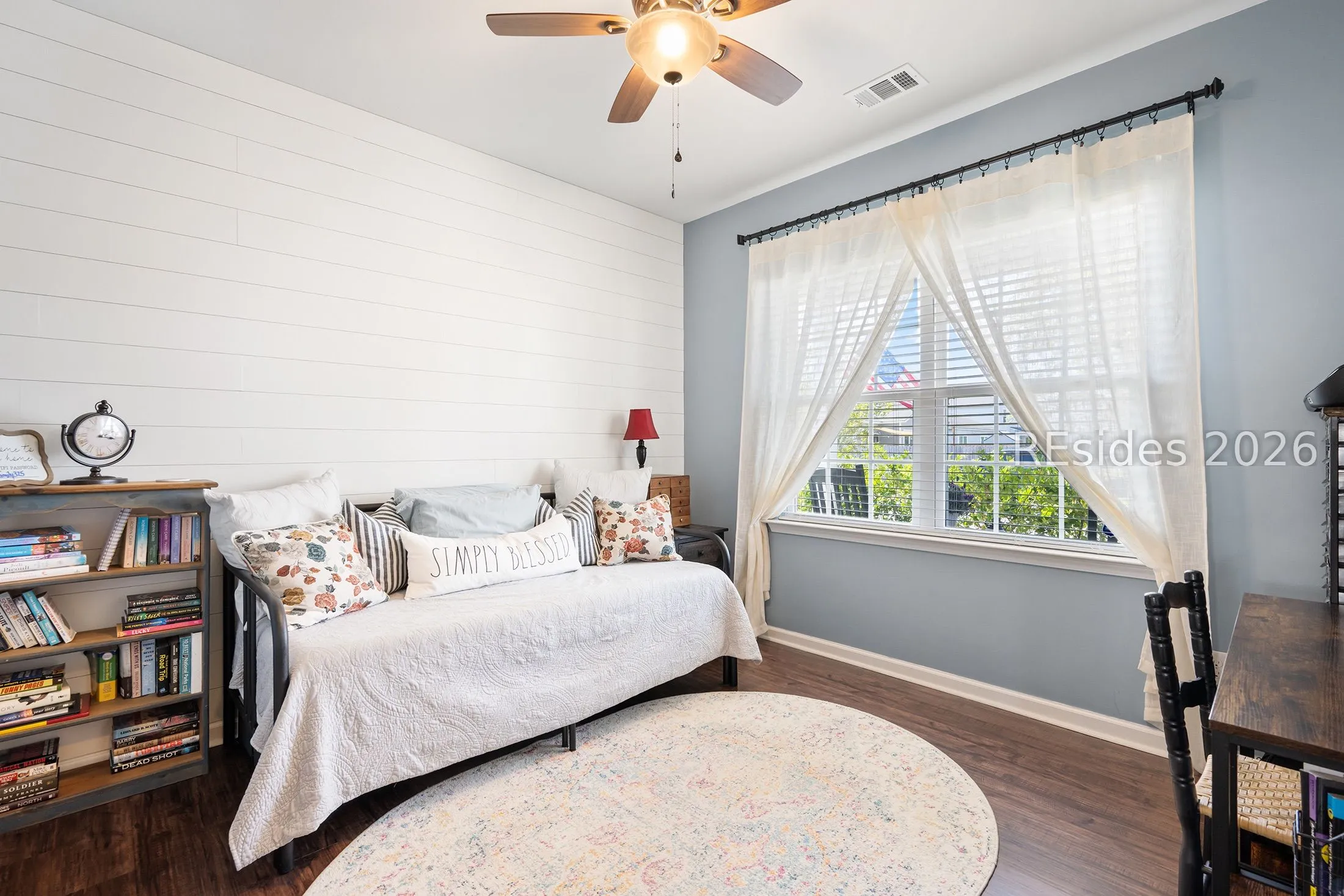  - Photo 33
