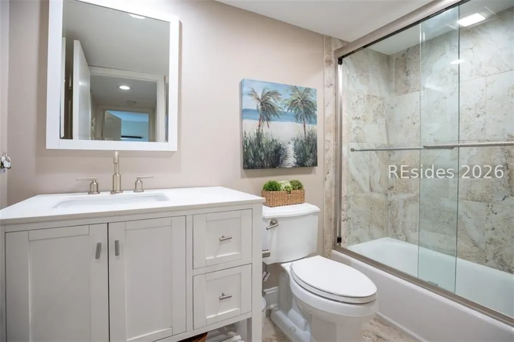  - Photo 12