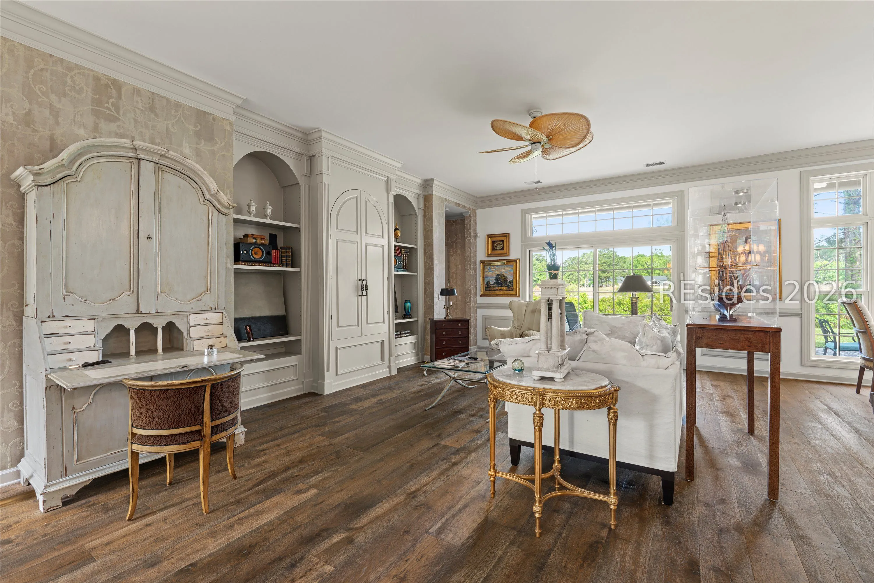  - Photo 7