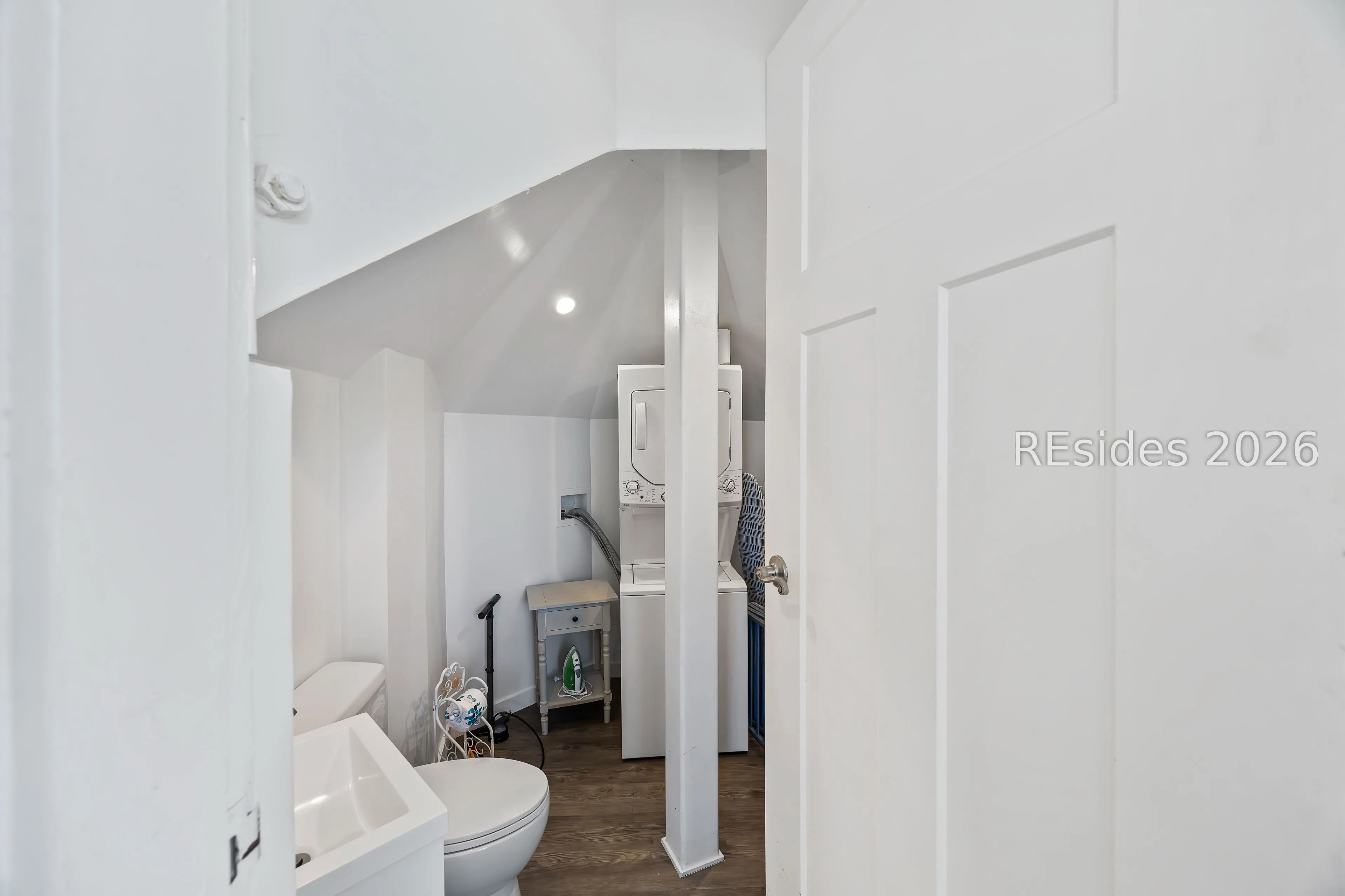  - Photo 38