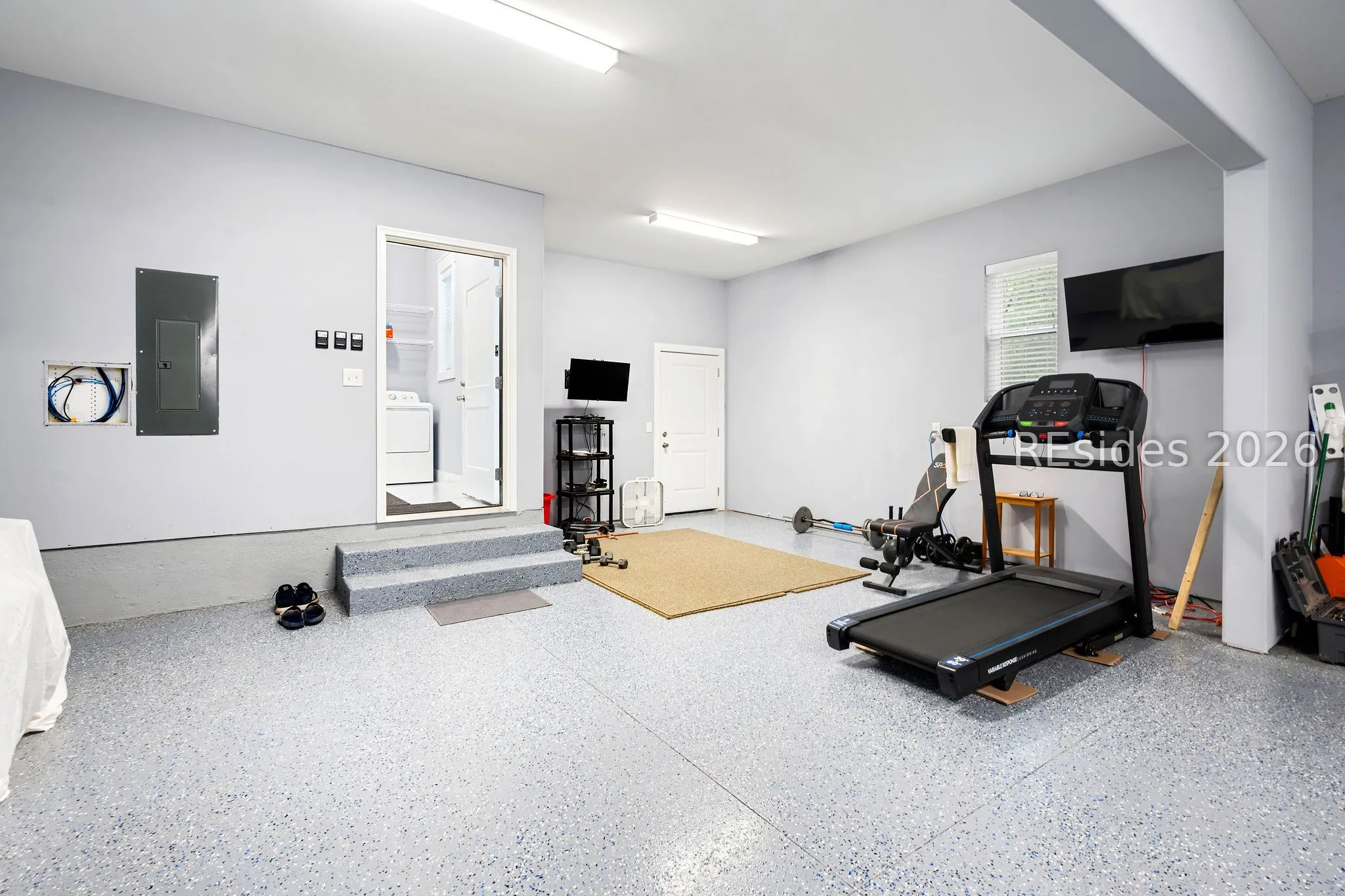  - Photo 34