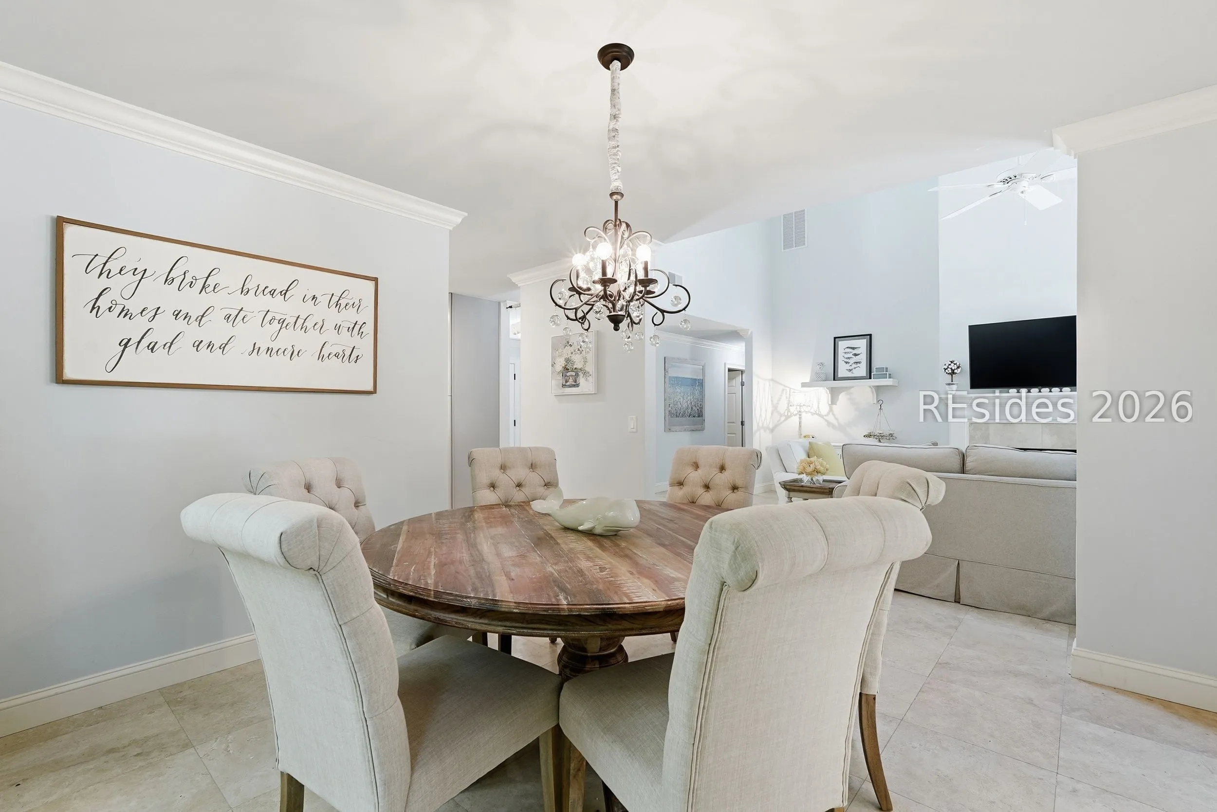  - Photo 10