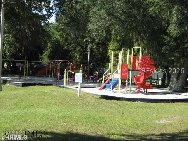 - Photo 24