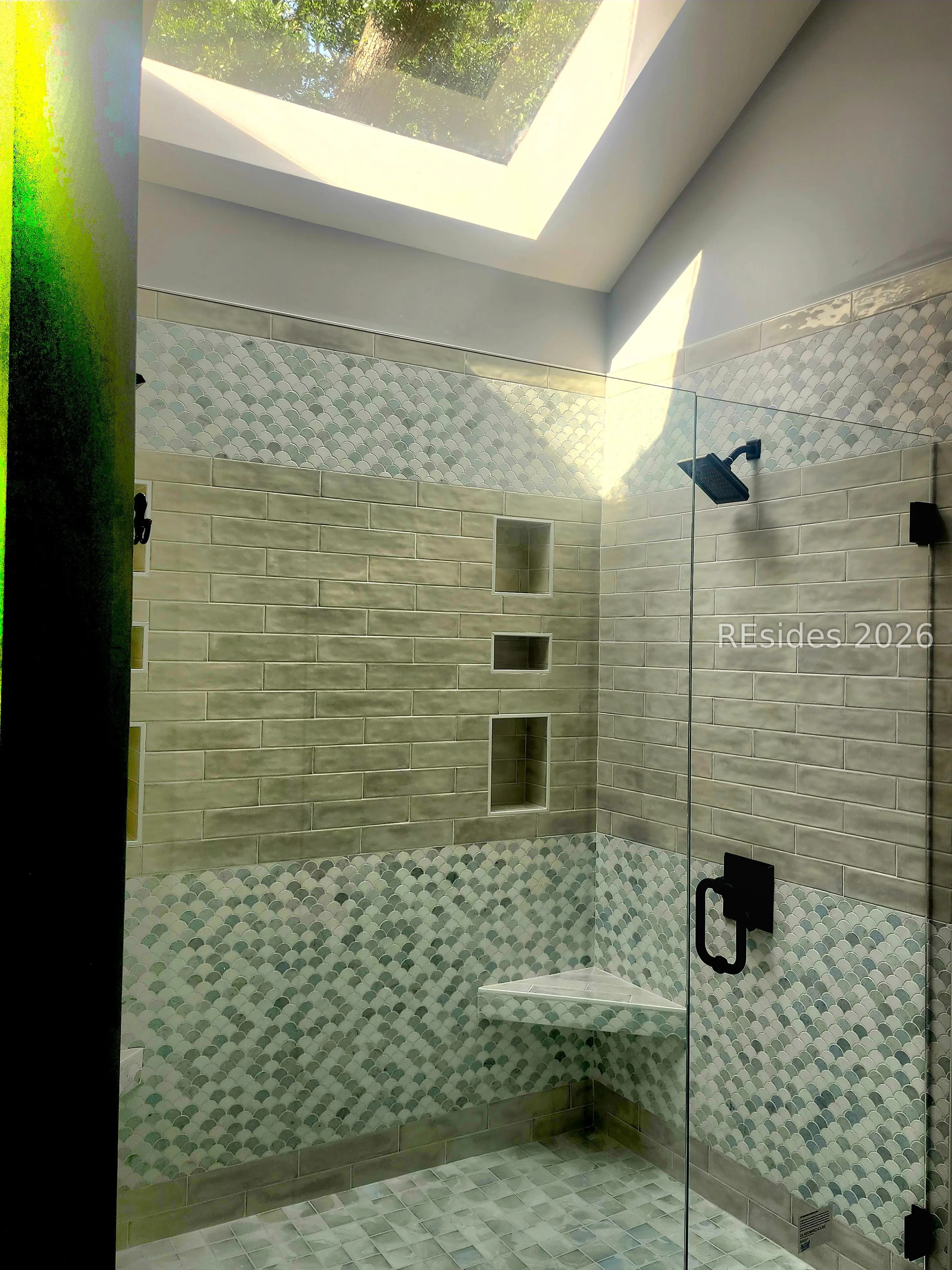  - Photo 22