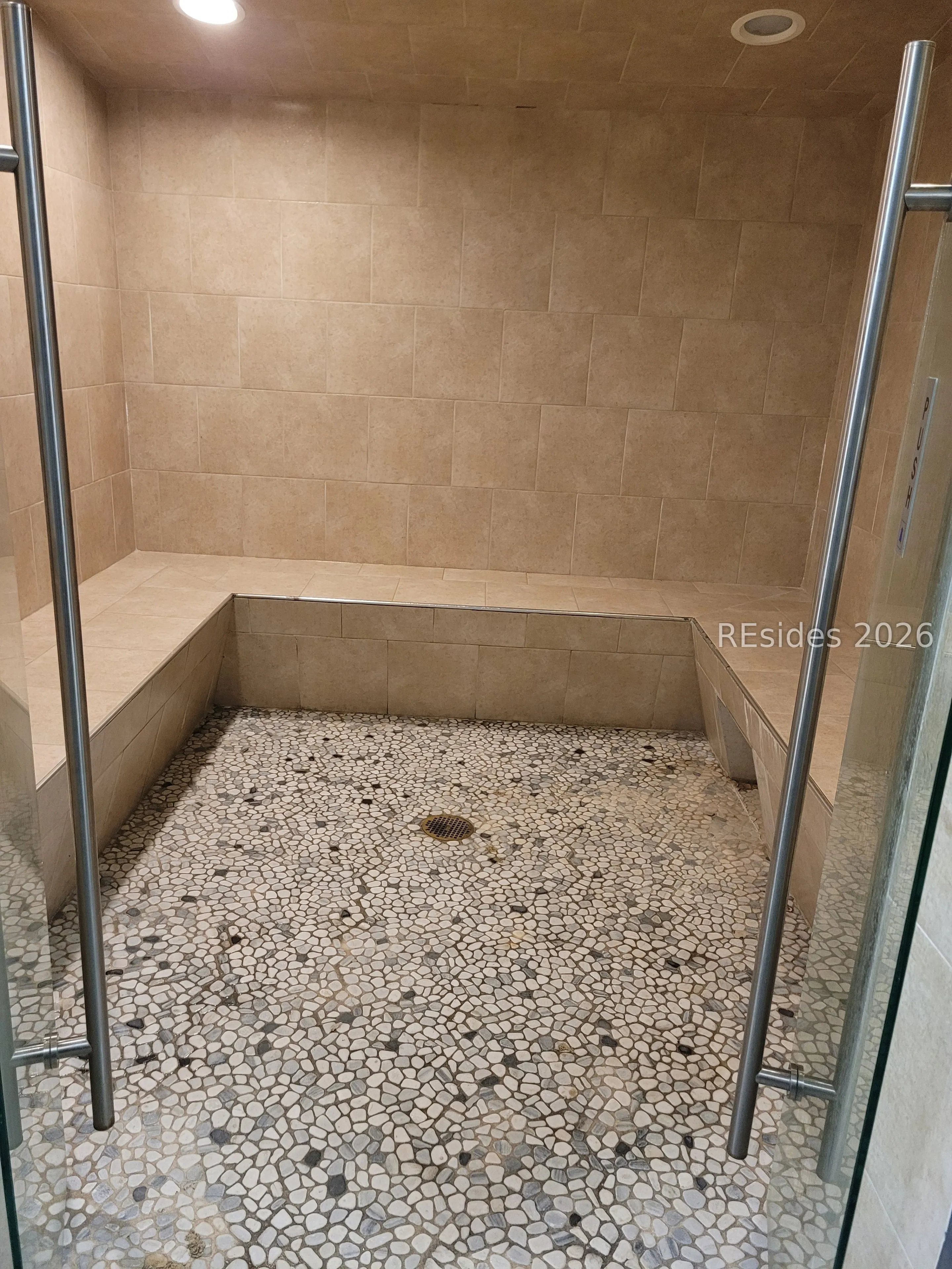  - Photo 26