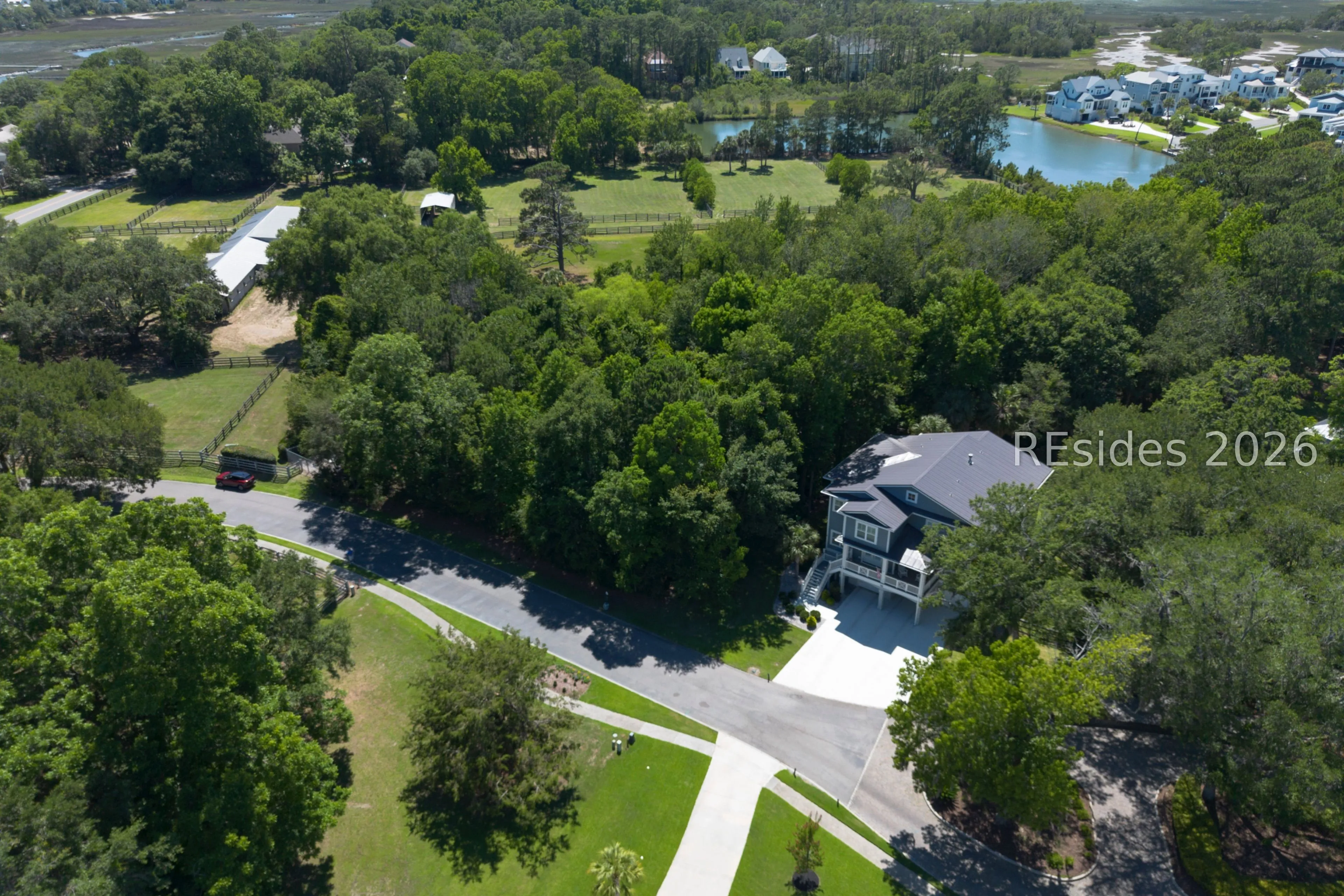  - Photo 6