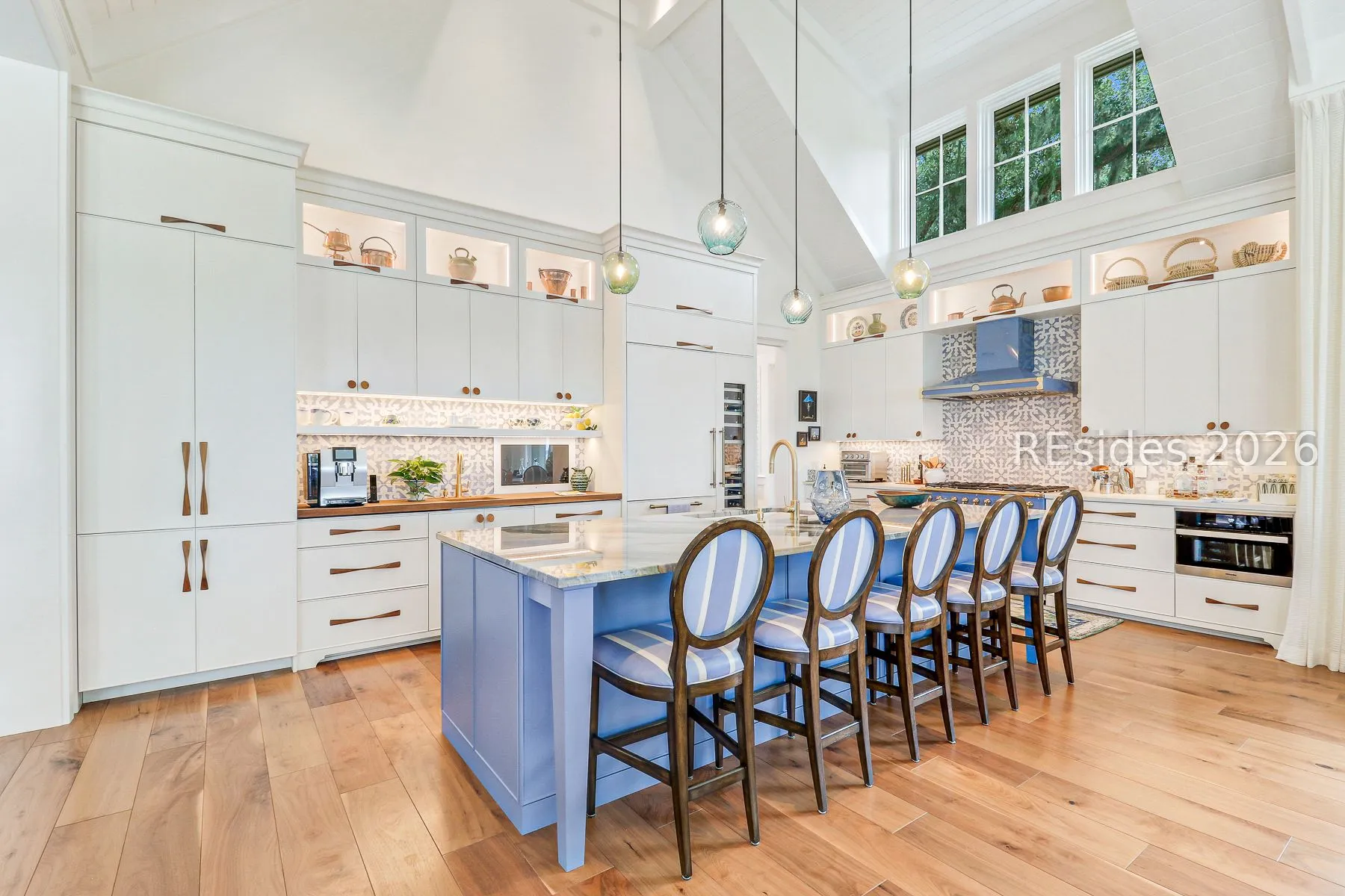  - Photo 11