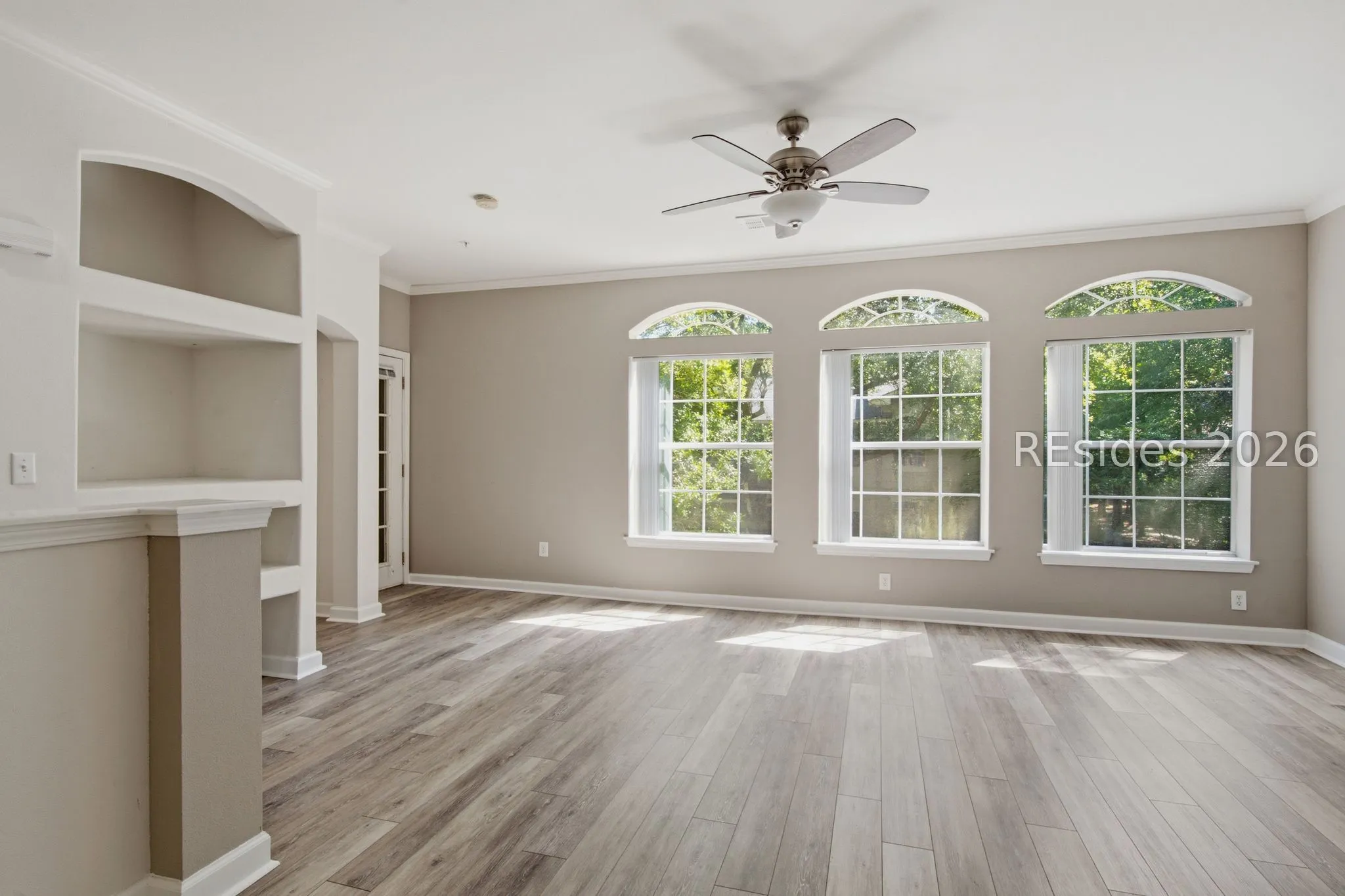  - Photo 9