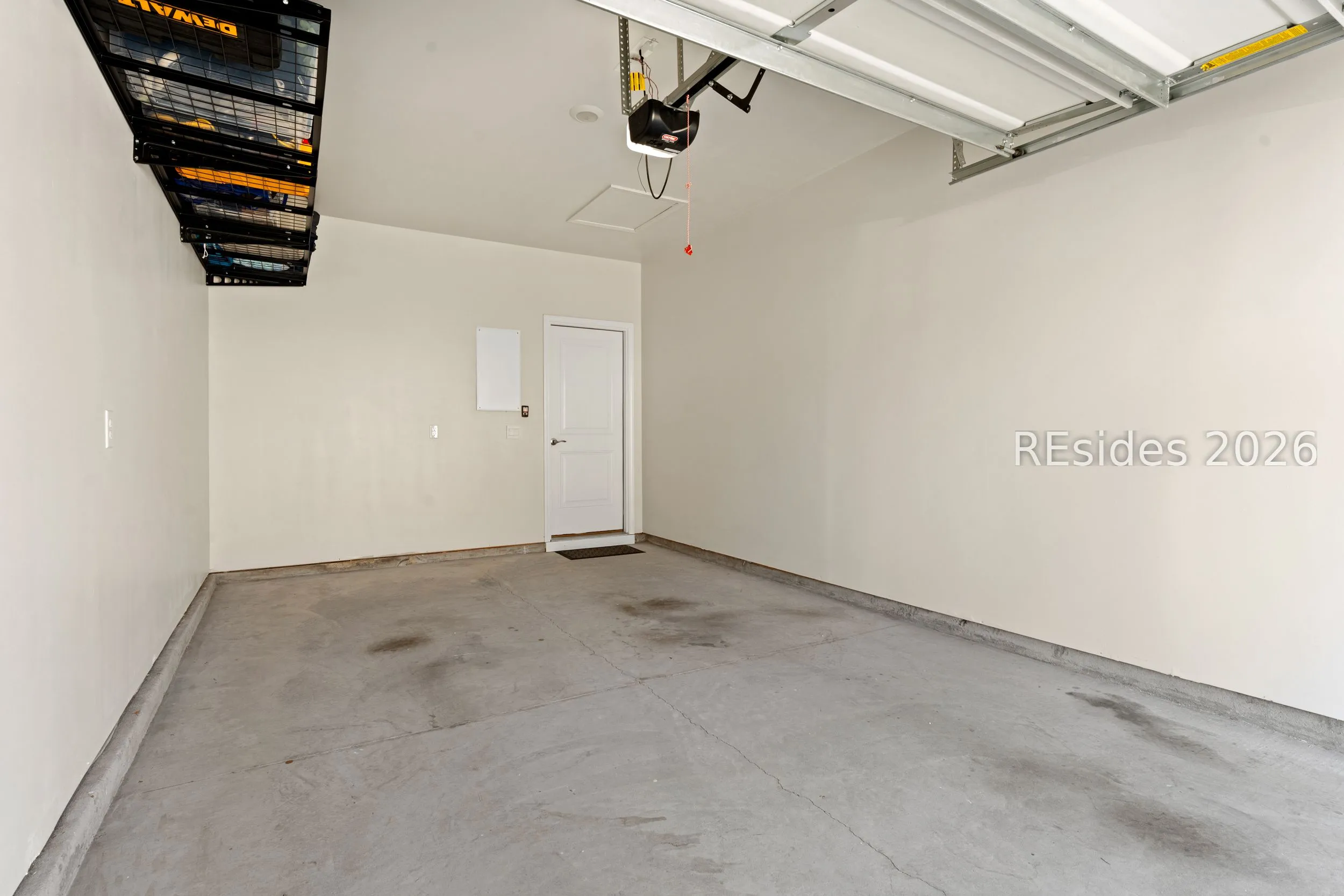  - Photo 25