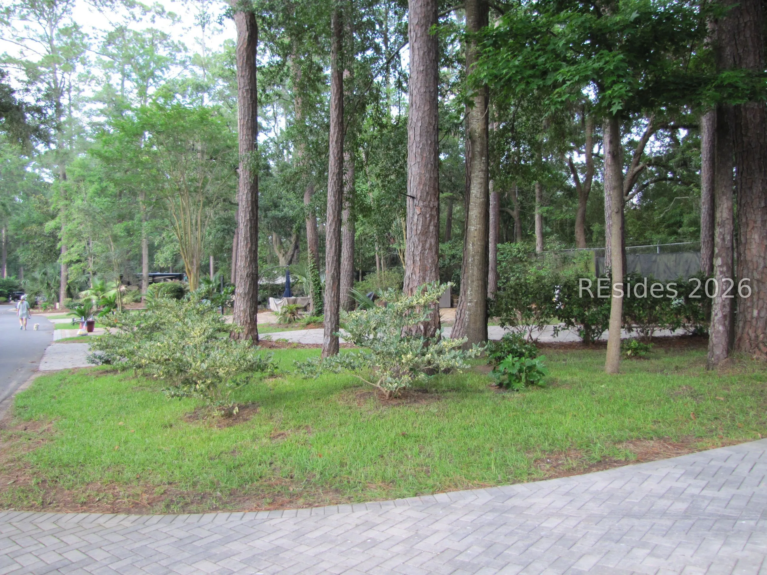  - Photo 13