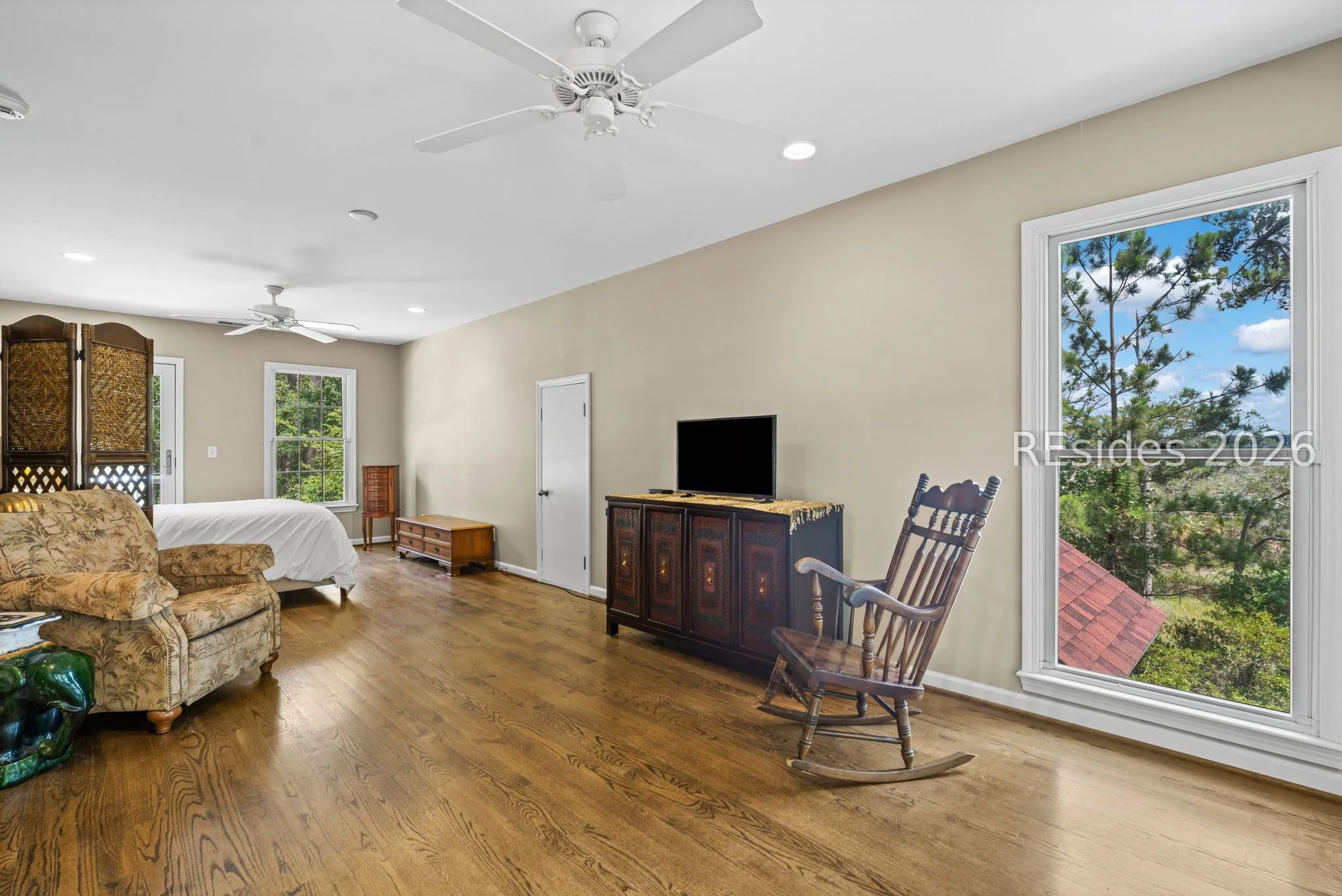  - Photo 42