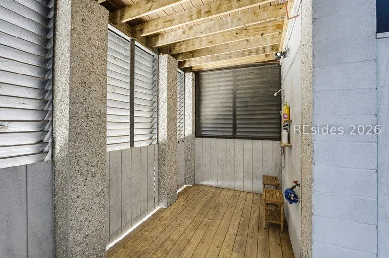  - Photo 33