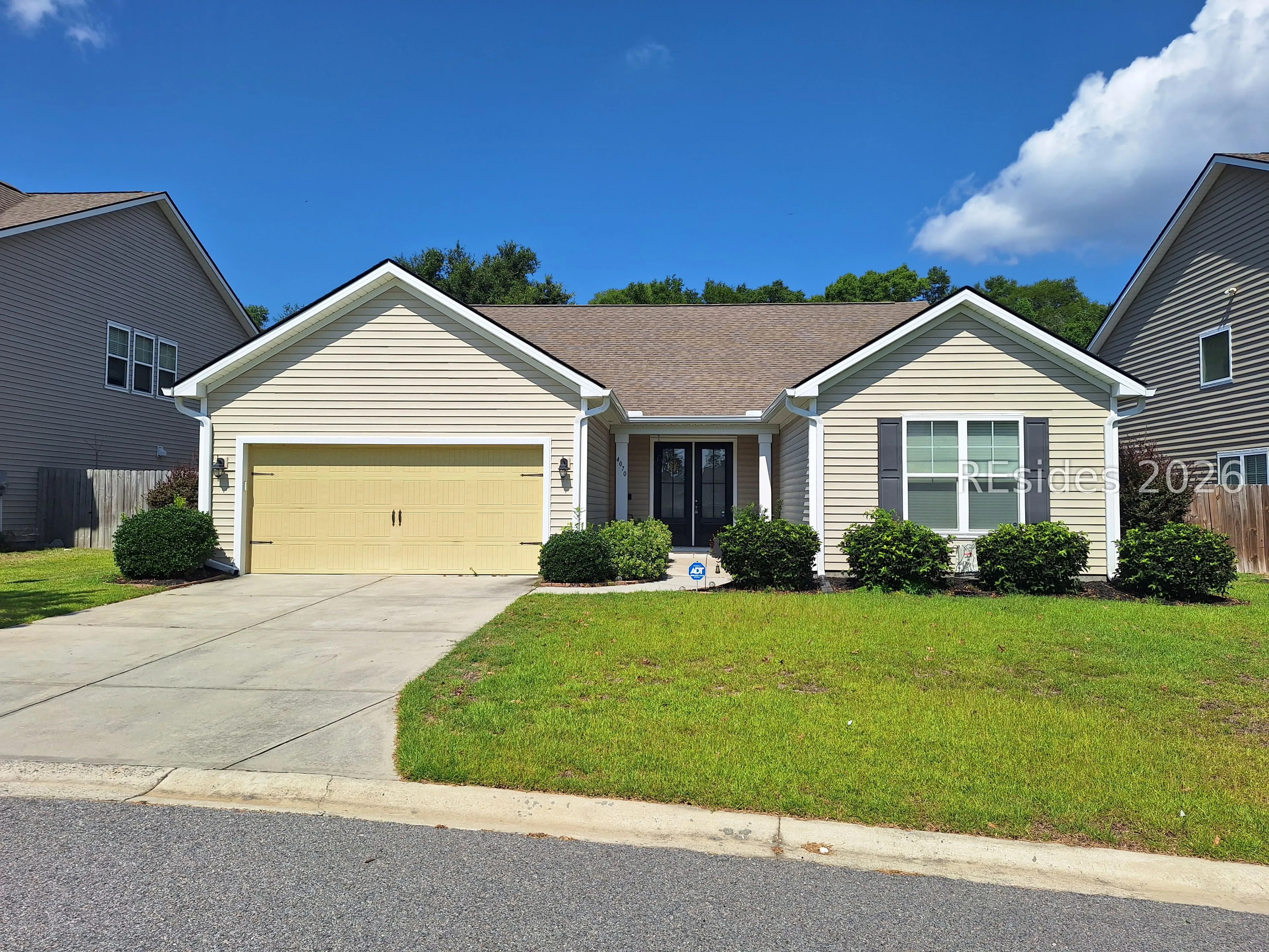  - Photo 1